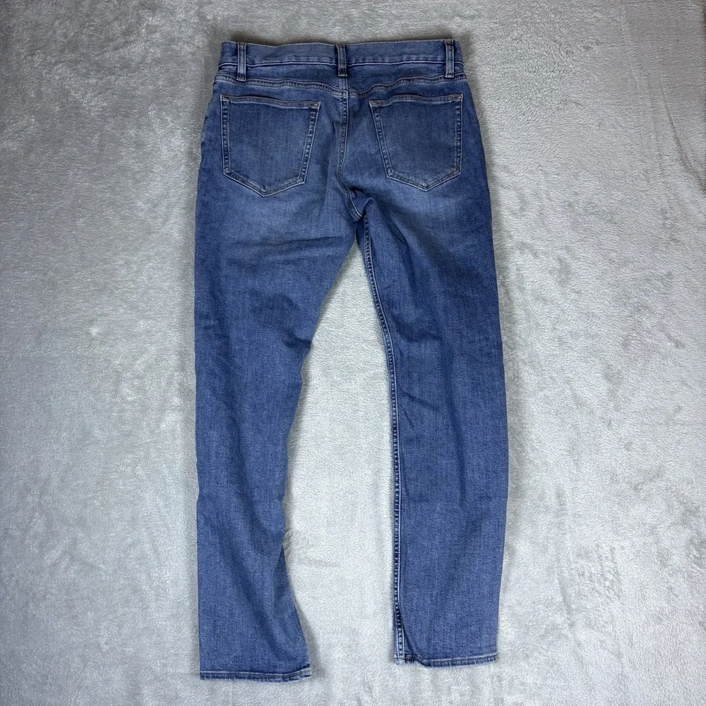 Banana Republic Jeans Mens 31x30 (Fits 31x30) Blue Traveler Slim Denim‎